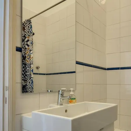 Typical In Midle Historic Center Appartement Lisboa